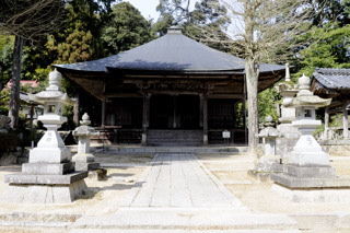 如願寺本堂(宮津市宮町)