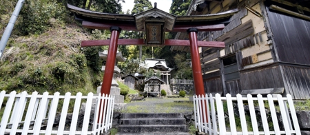 八代神社