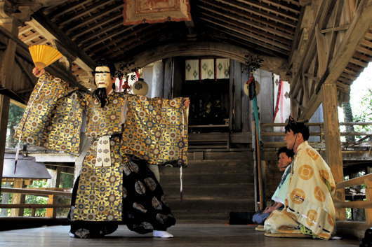 翁の舞い：浦嶋神社延年祭