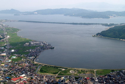 天橋立の背景となる栗田半島