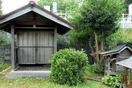 妙見神社(行永和田垣、プールの脇にある)