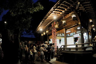 弥加宜神社本殿(例祭日)