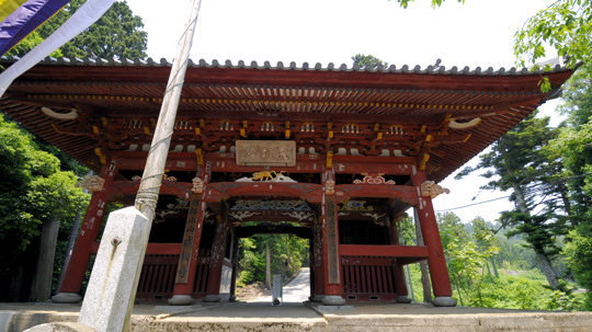 成相寺山門